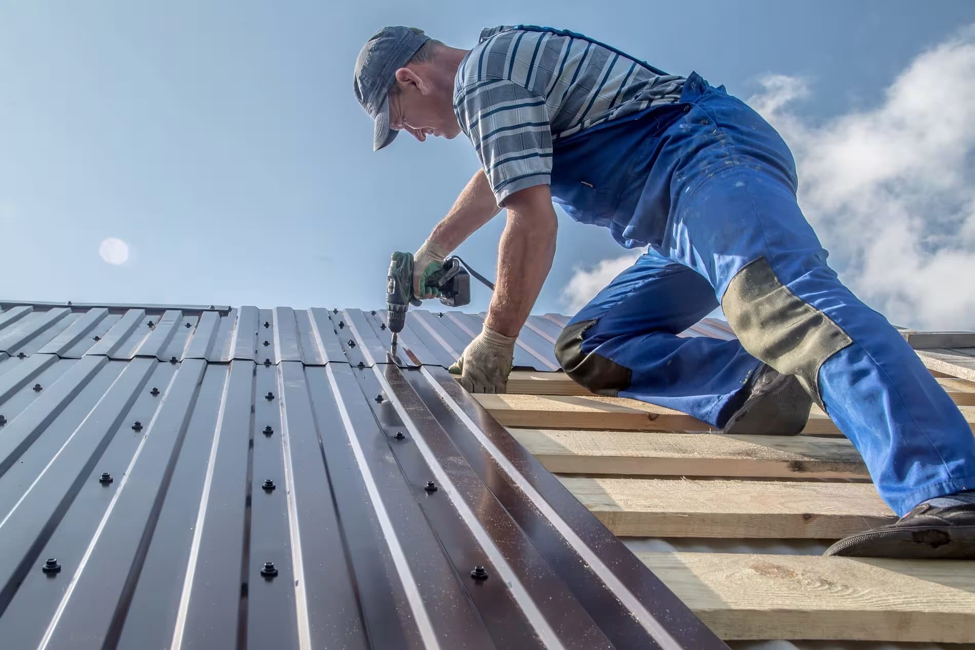 The Ultimate Guide to Commercial Roofing in Wellesley, MA