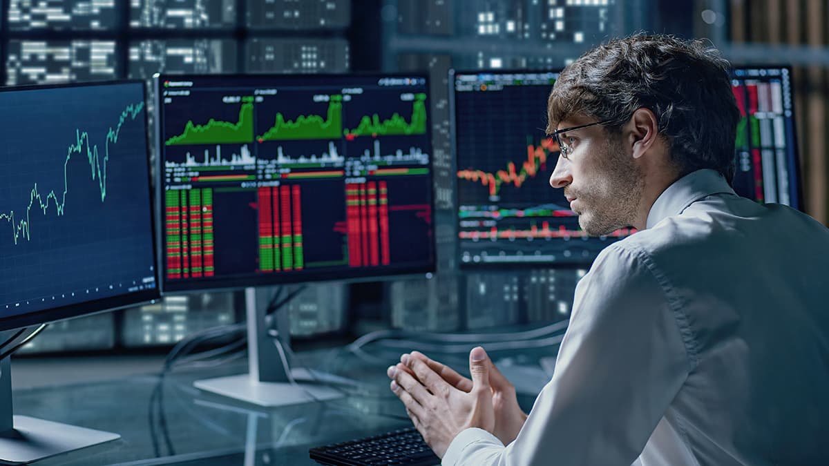 A Trader’s Checklist: 5 Things to Consider in a Prop Firm