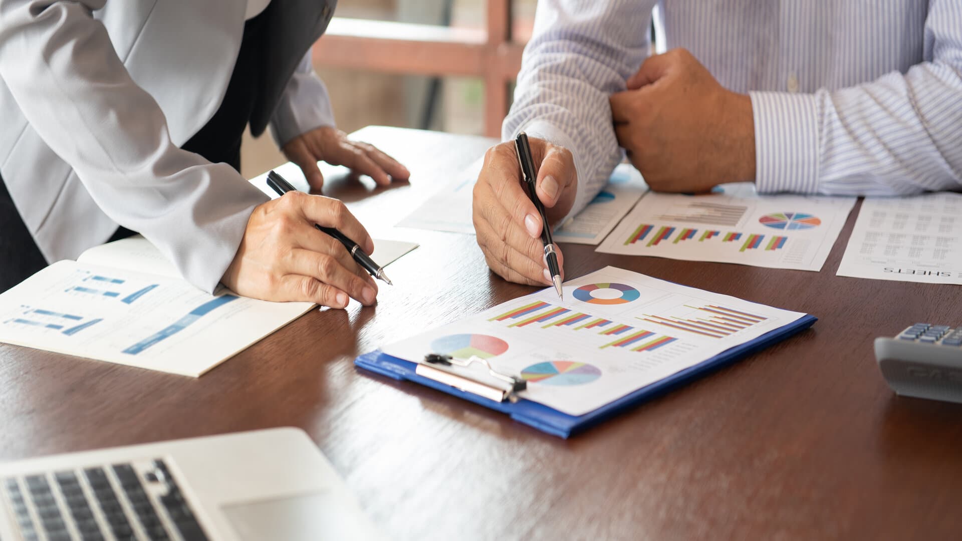 Which Tool Is Better For Portfolio Analysis?