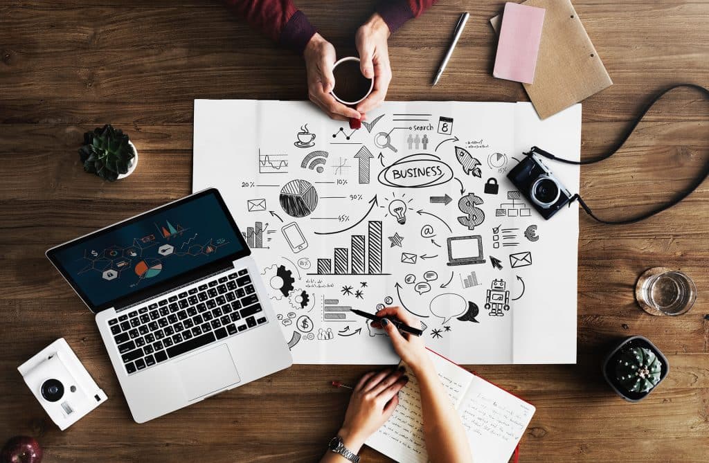How to Create Personal Branding for Your Company and Attract Top Talent
