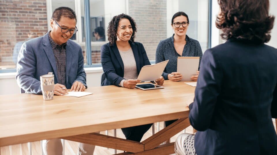 40 Best Stay Interview Questions to Ask
