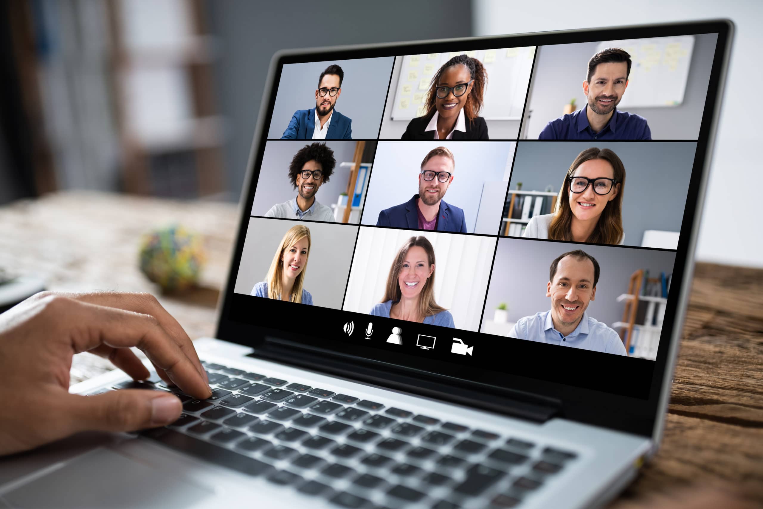 4 Important Decisions to Make if You Plan to Have Employees Working from Different Countries