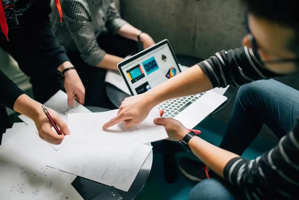Employee reference checklist: Everything you need to know