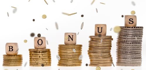 Does performance-based pay work