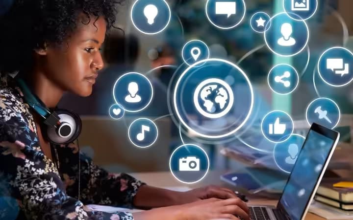 Digital skills: Every employee needs and how to get them
