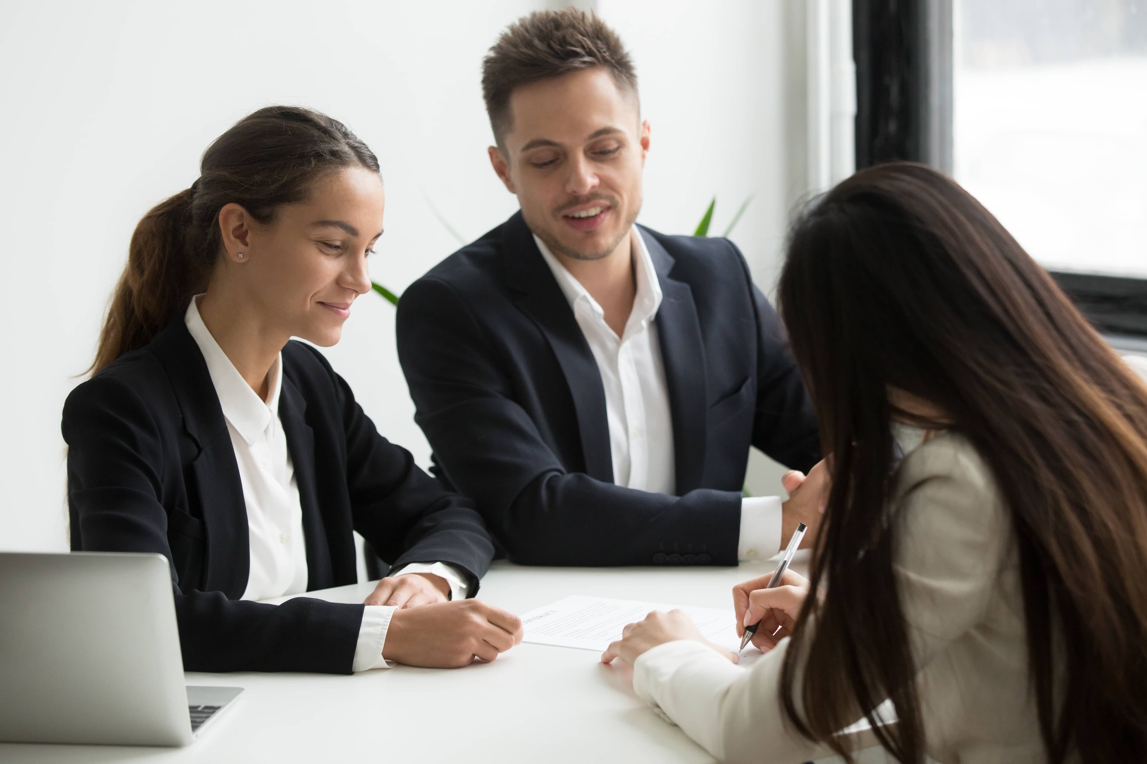 15 Do's and Dont's for Starting a New Job