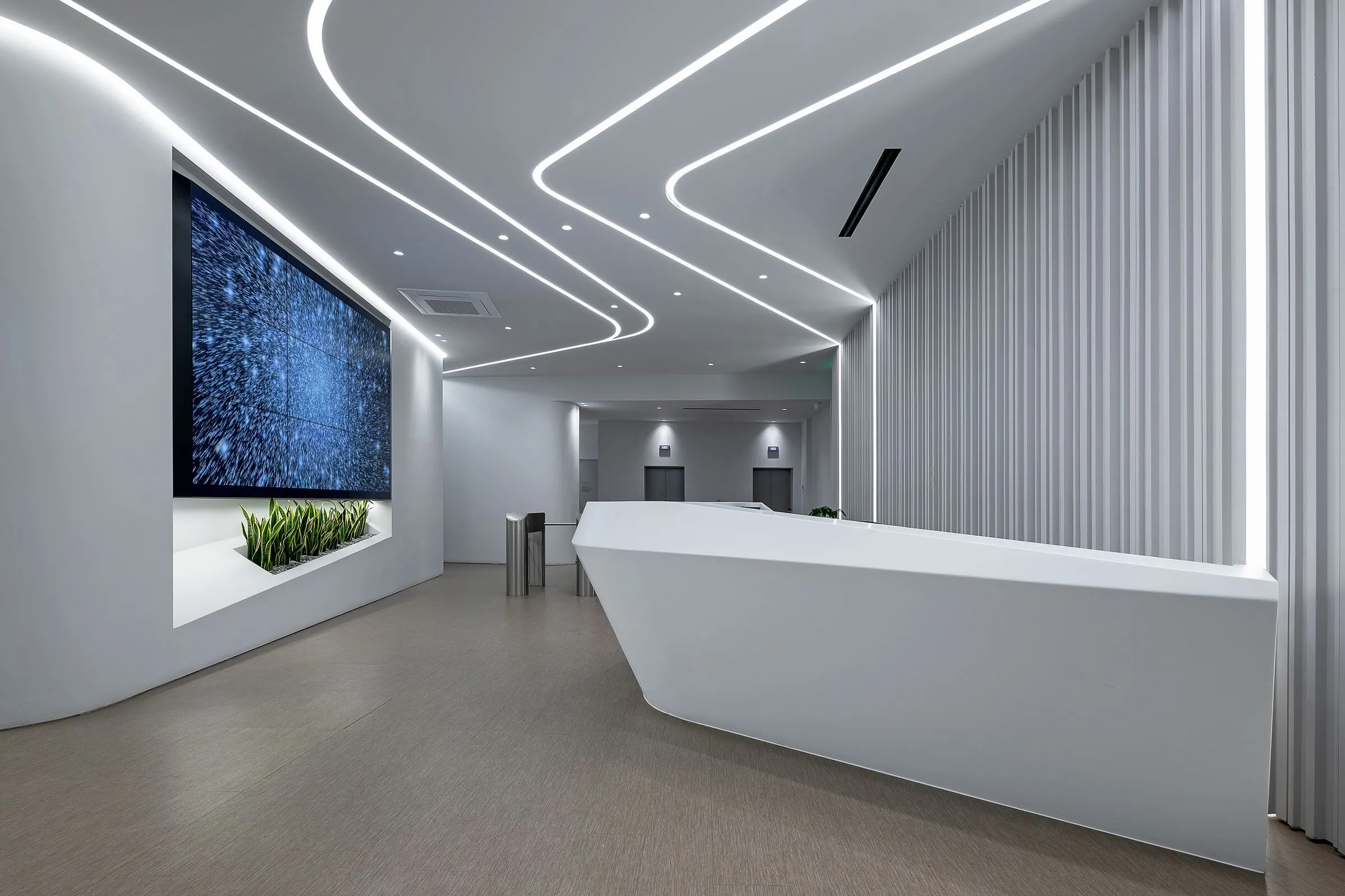 4 Signs That It’s Time for an Office Building Renovation