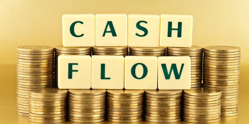 How to Combat Company Cash Flow Issues