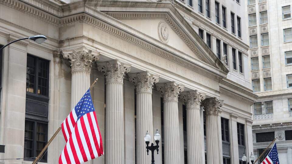 Federal Employee Benefits and Perks