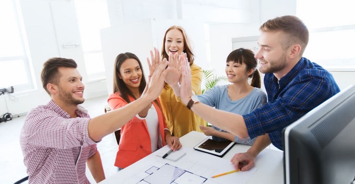 3 HR Strategies to Improve Employee Job Satisfaction