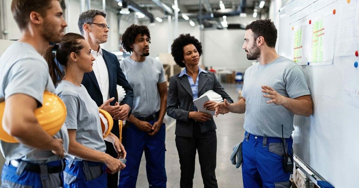 How To Effectively Manage Different Teams For Manufacturers