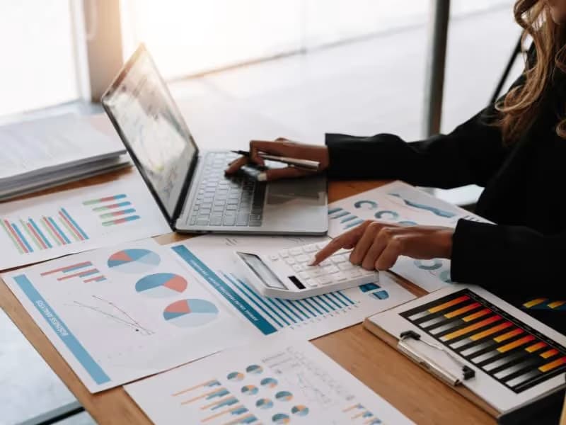 OTE vs Base Salary: Unlocking the Difference for Sales Success