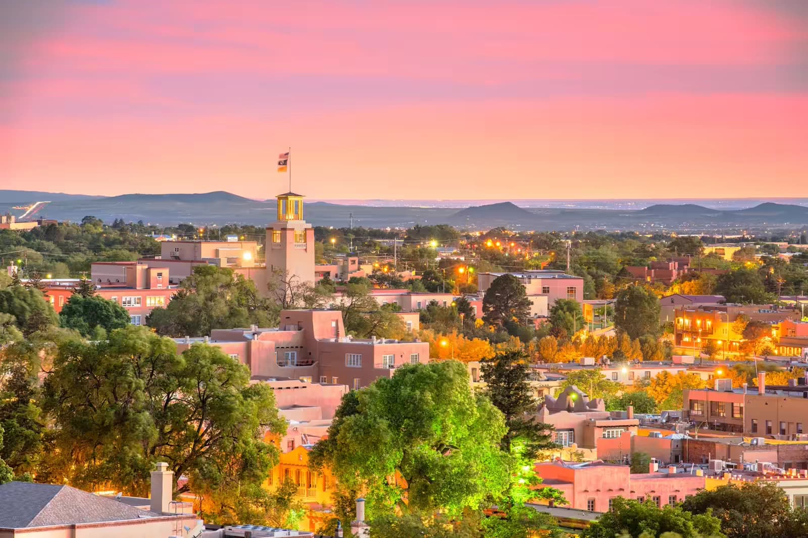 New Mexico Minimum Wage: Employer’s Guide to Compliance in 2025
