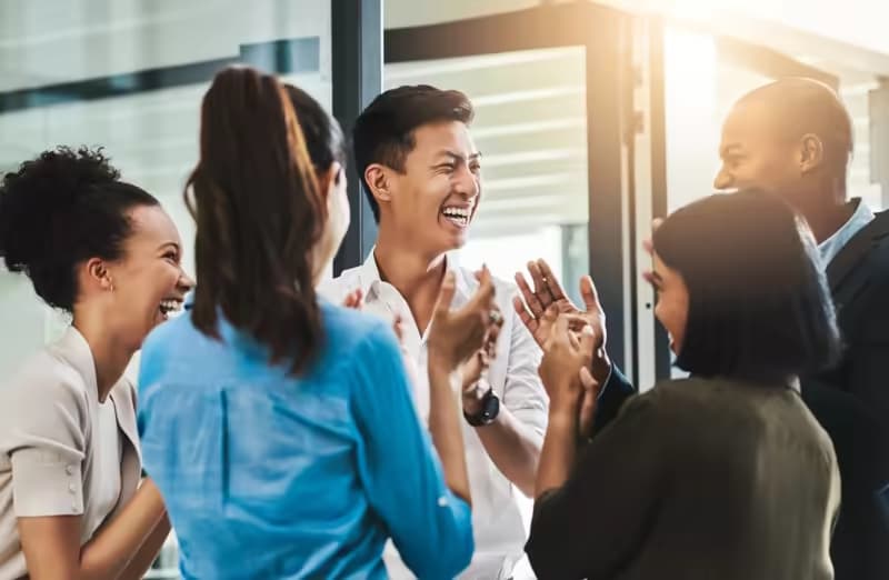 How Wonderdays Adventure Experiences Can Boost Employee Morale: HRs Guide