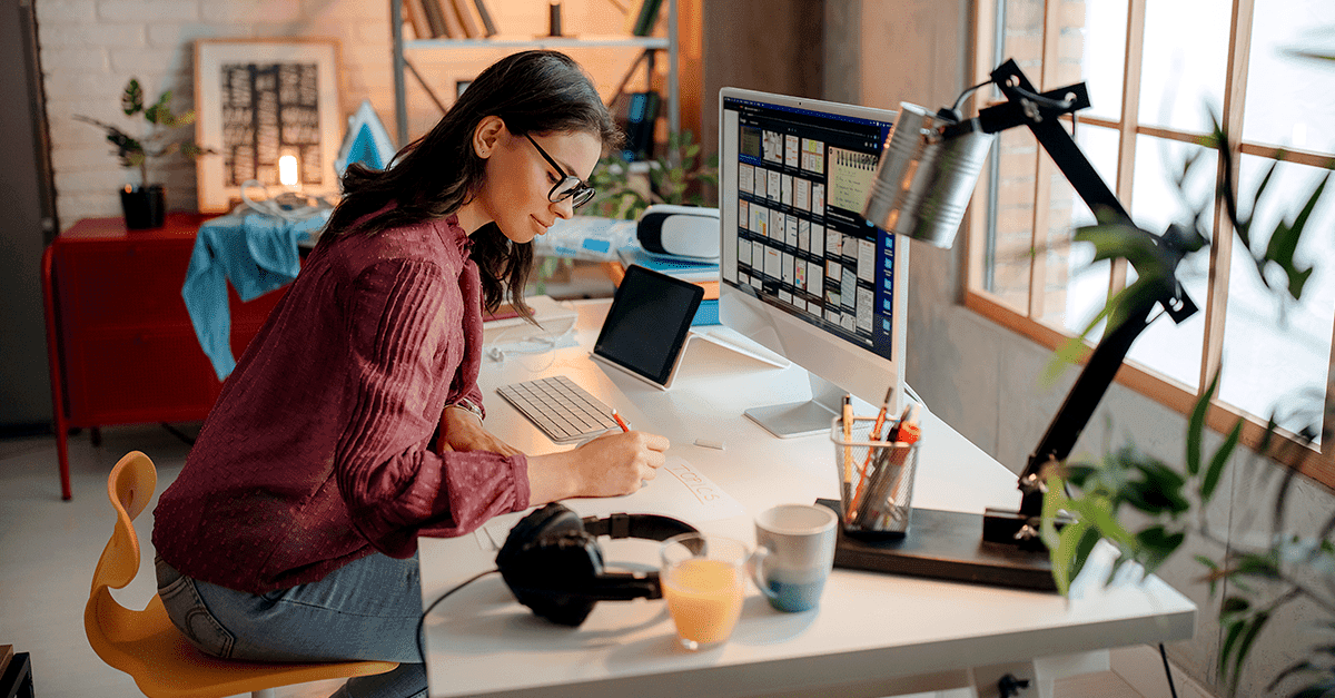 Transitioning to a New Career? Financial Tips for Entrepreneurs and Freelancers