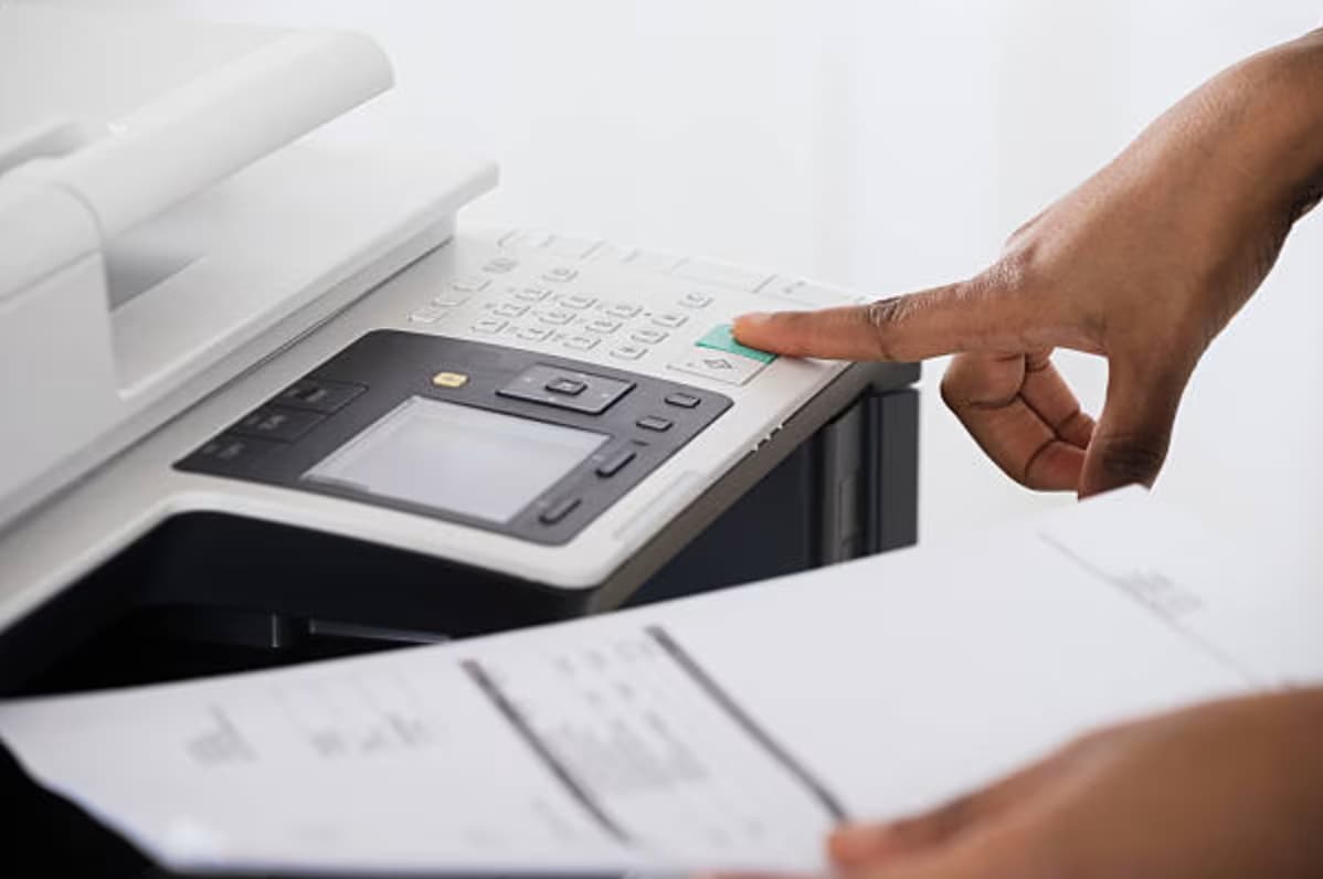Faxing Software vs Traditional Machines: Factors to Consider
