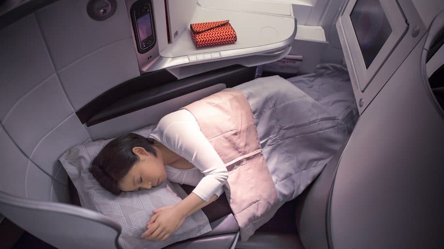 Microfiber Duvet Covers: Affordable Elegance for Your Business Travels