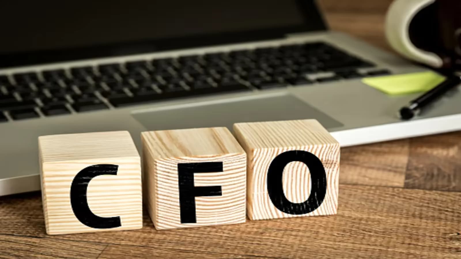 The Pros and Cons of Hiring an Outsourced CFO for Your Organization