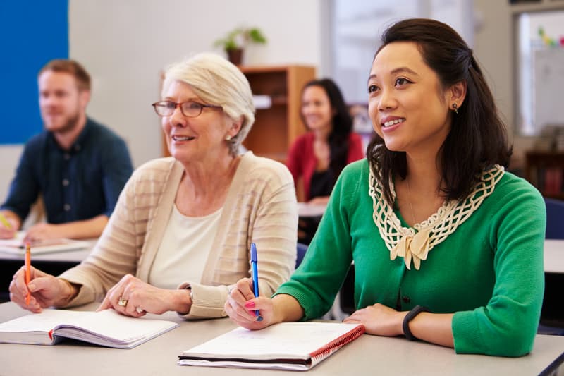 6 Tips for Adult Students to Overcome Academic Challenges