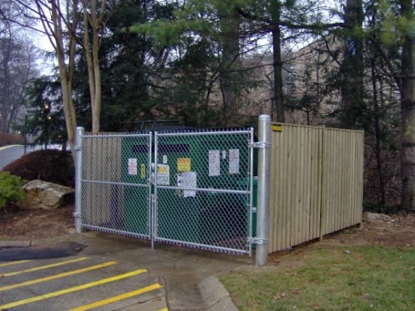 DIY Tips for Building and Decorating a Dumpster Enclosure to Enhance Your Business Space