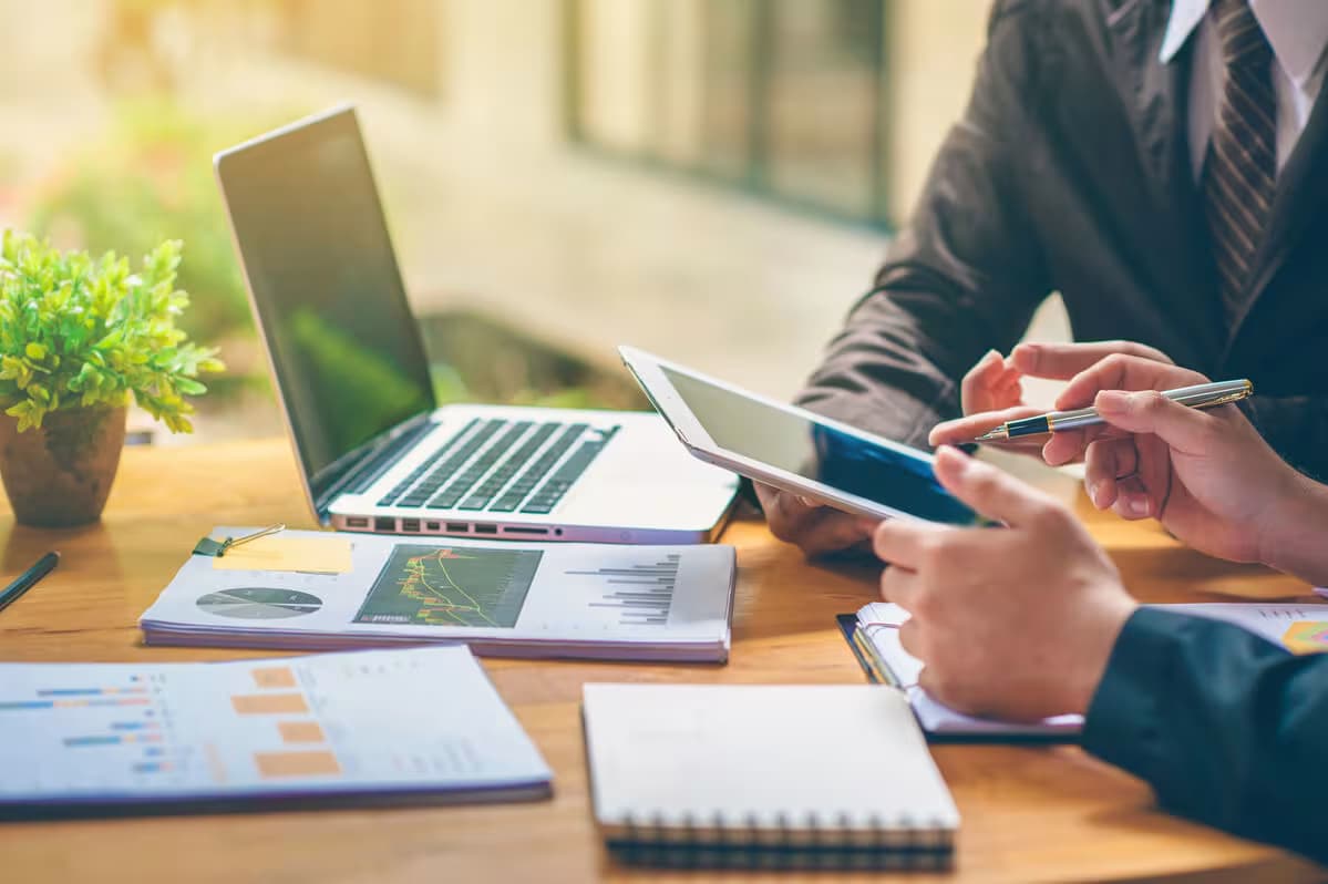 Improving Accuracy in Payroll with E-Filing Technology