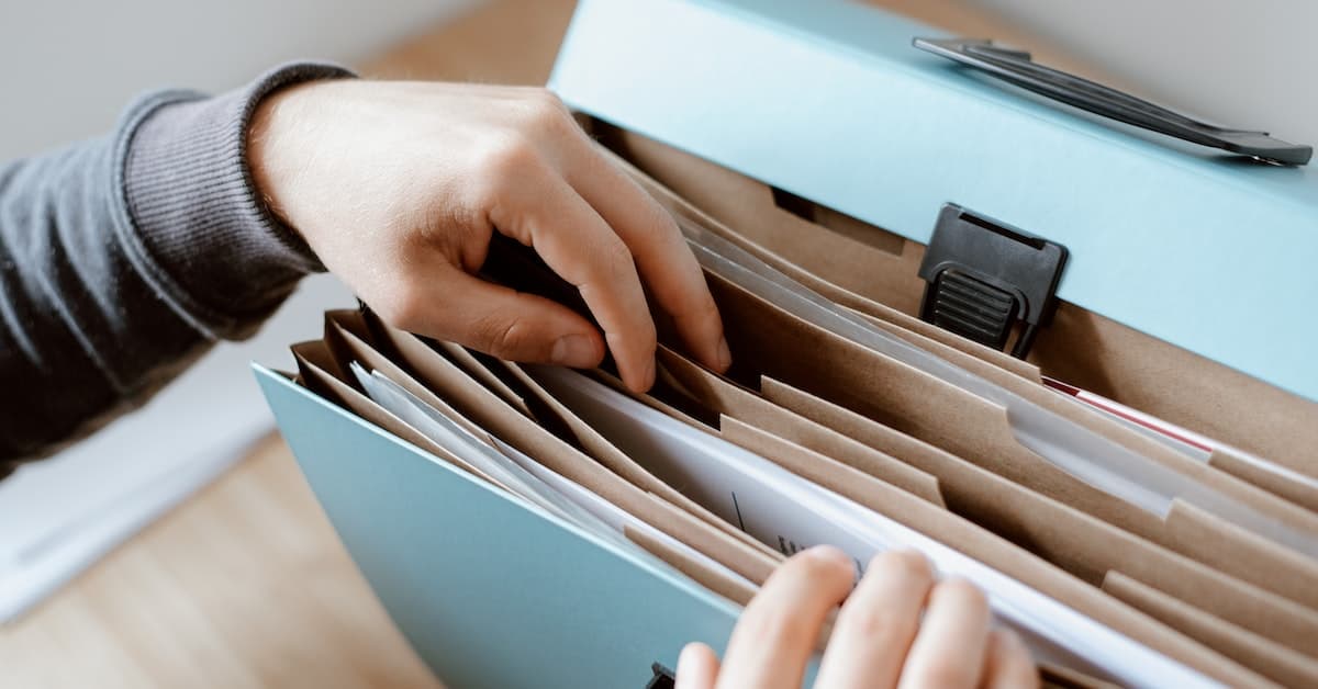 7 Good Reasons to Use Employer of Record Services