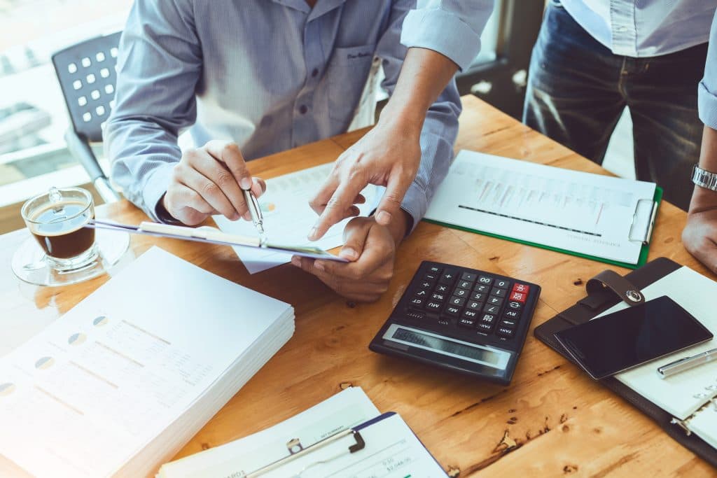 How To Effectively Manage Your Loans This Year