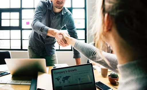 How to Develop a World-Class Recruitment Strategy for Logistics