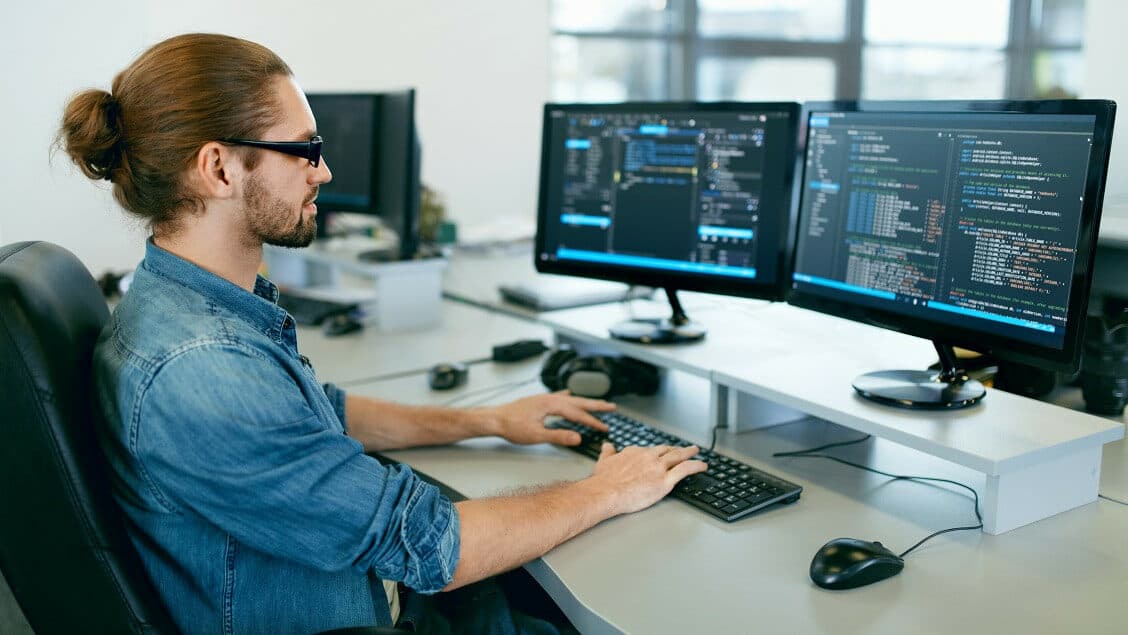 Guidelines For Hiring Dedicated CMS Developers Without A Hitch and Headache