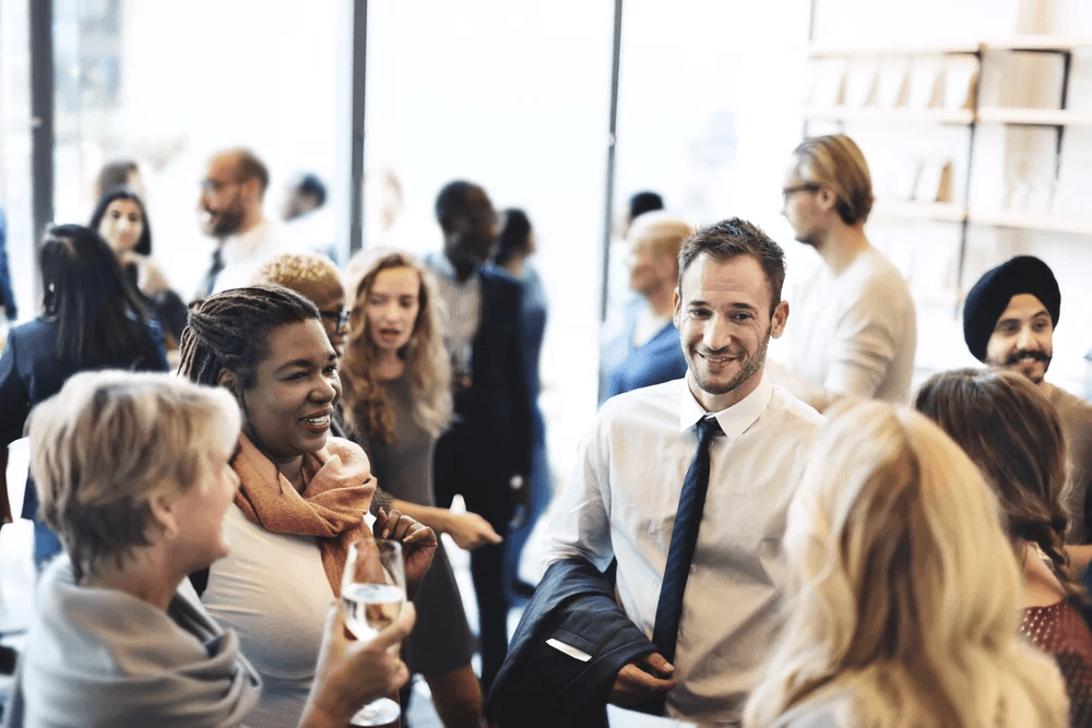 50+ Farewell Messages You Can Use to Say Goodbye to a Colleague