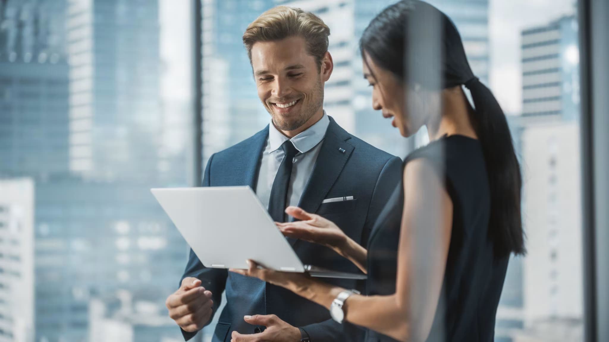 7 Best Executive Assistant Recruiting Firms for Startup Founders Who Need to Delegate