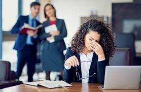 How Employment Law Solicitors Safeguard Employee Rights