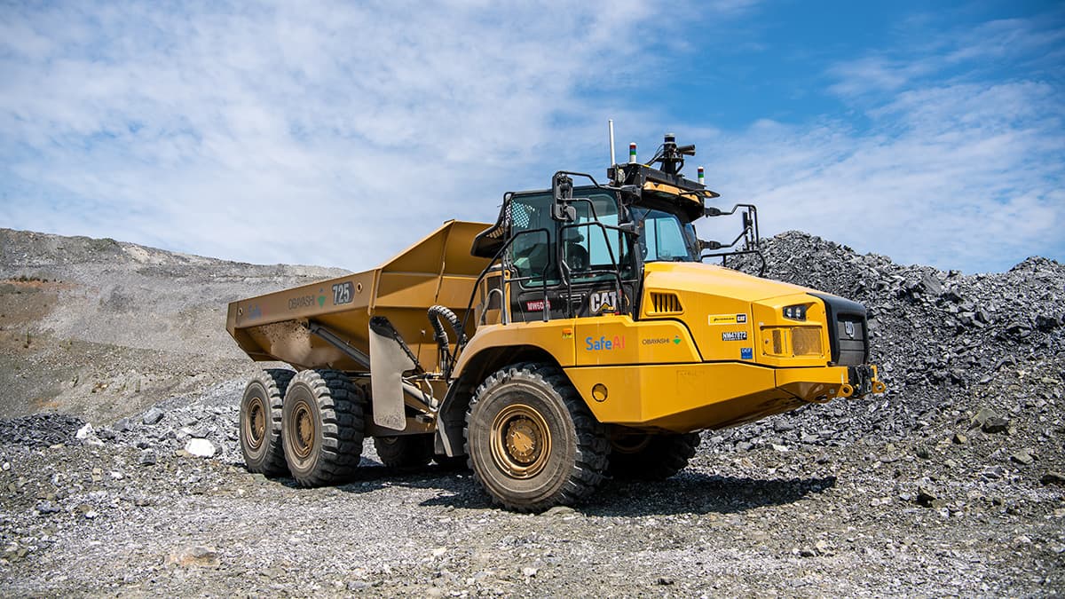 How Heavy Equipment Deployment Enhances Workplace Efficiency