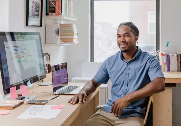 Maximizing Hybrid Work Success: Essential Tech Strategies and Tools