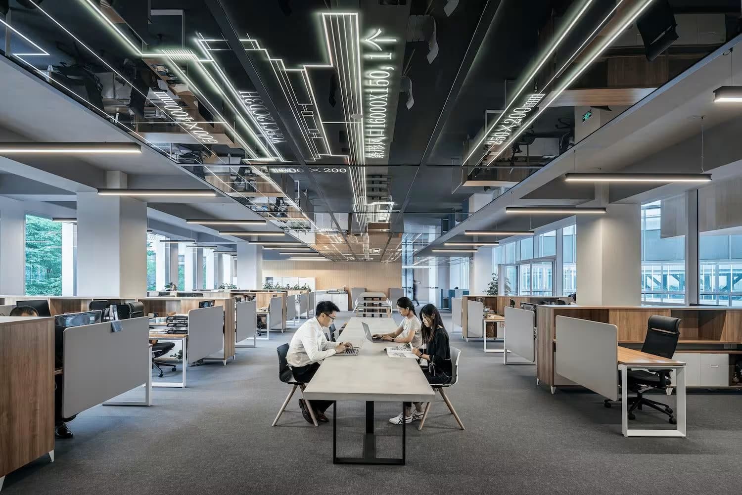 6 Best Hot Desk Booking Software for Hybrid Teams