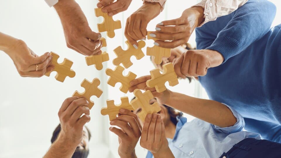 Organizational Citizenship Behavior: Benefits and Best Practices