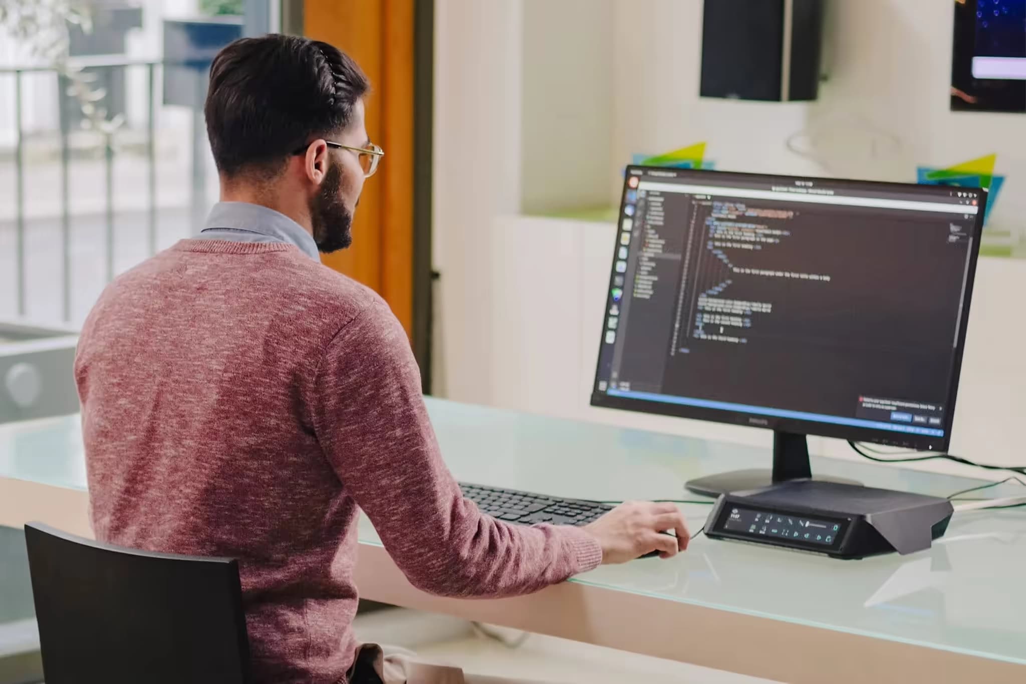 Optimizing Desktop Ticker Solutions for Efficient Internal Communication
