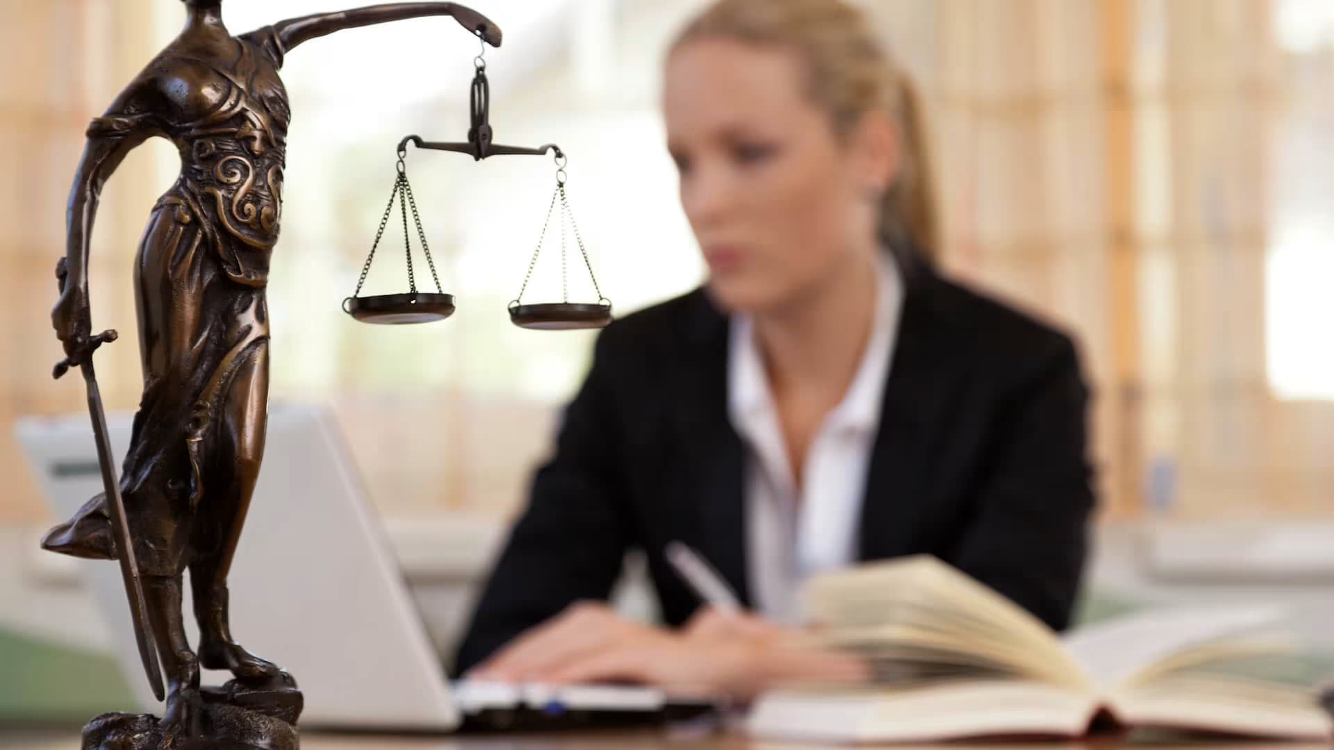 What to Expect From a Workers’ Comp Attorney