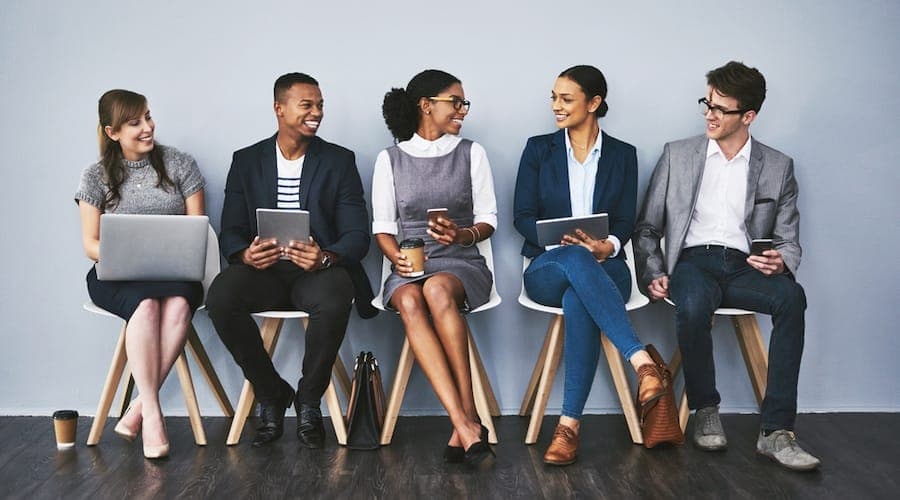 10 AI Recruiting Trends That All Businesses Should Know About
