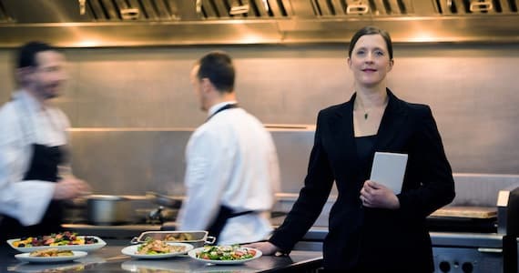 General manager job description in restaurant