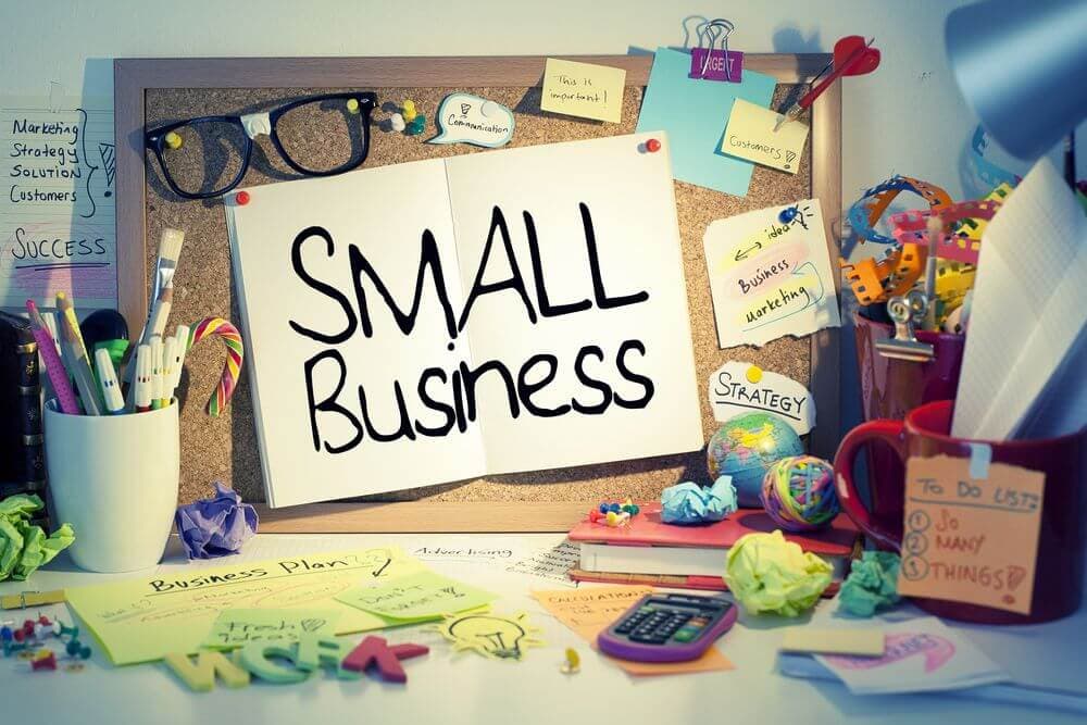 Small Business Employee Benefits (2025 Guide)