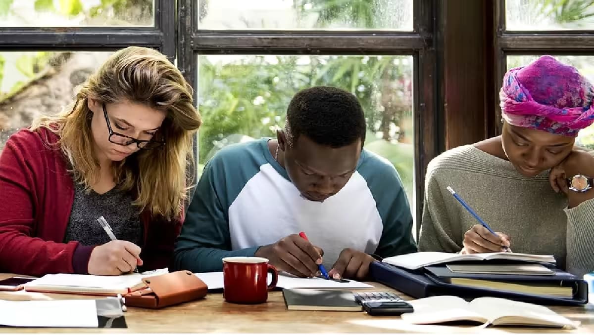 Beyond the Classroom: The Role of Math Homework in College Student Skill Development