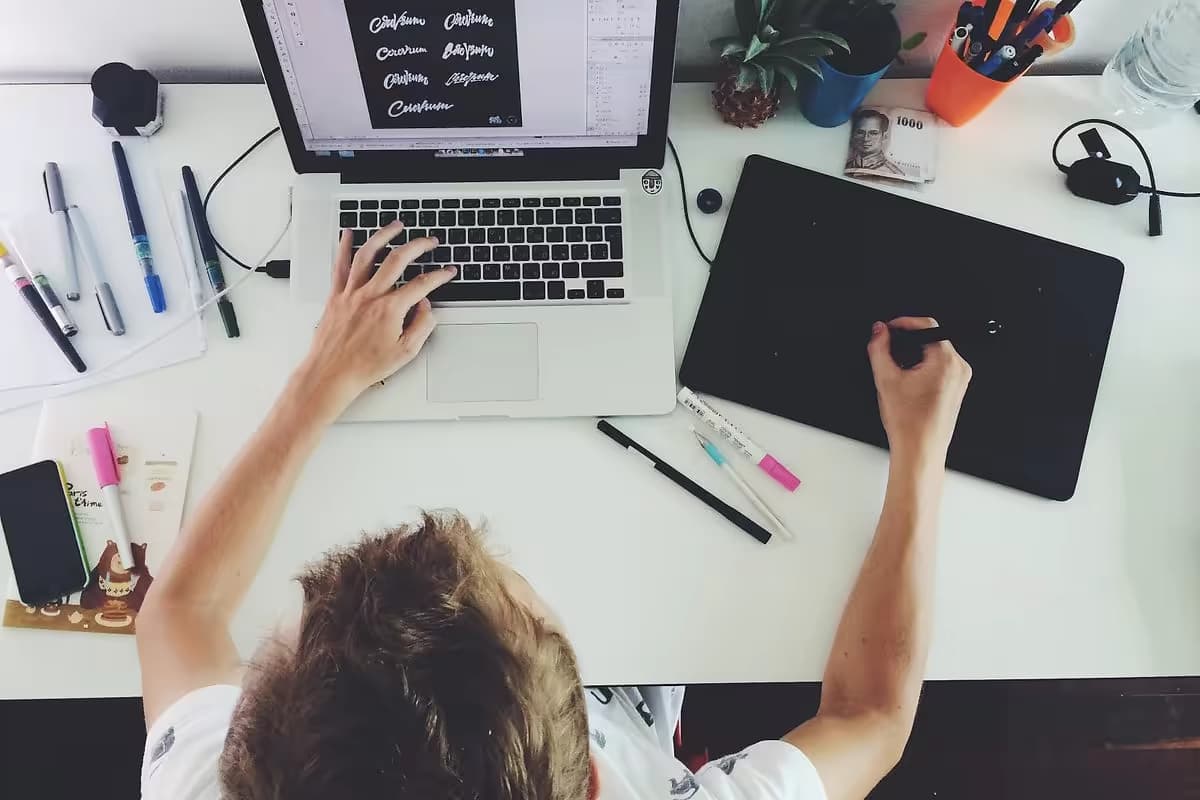 How To Become Tech Savvy: Ways To Improve and Develop