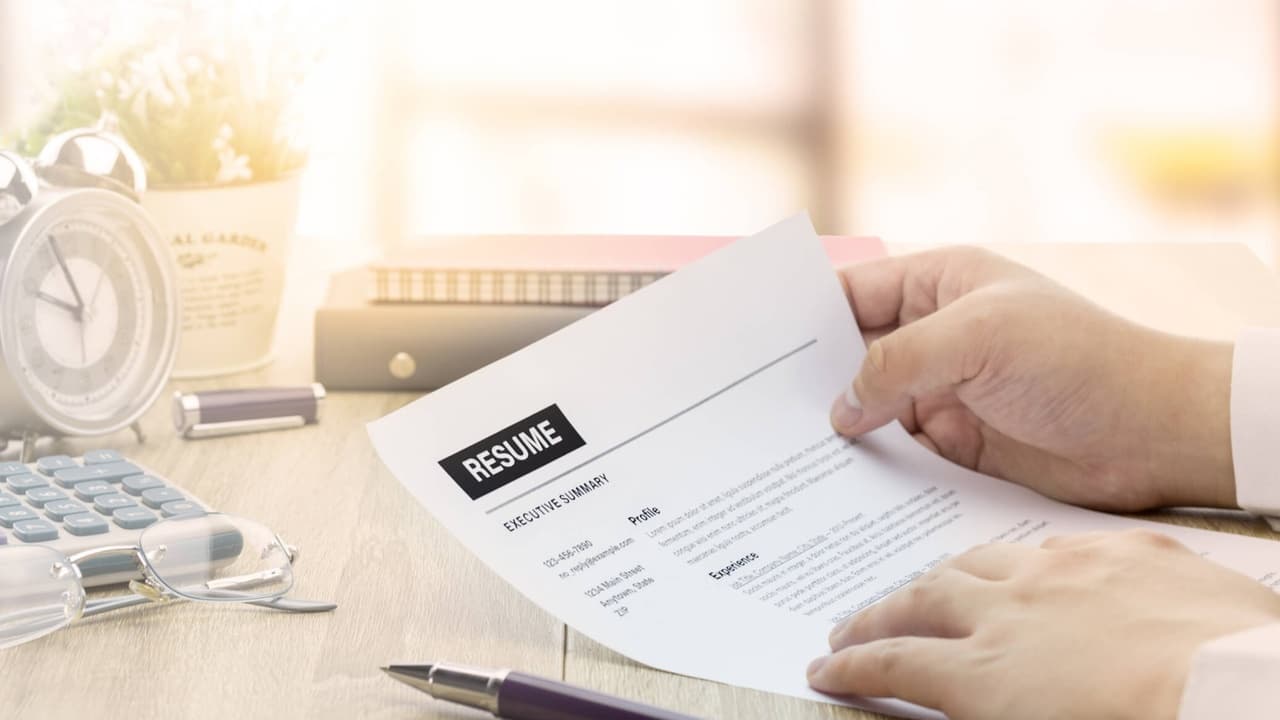Resume Giant Review: Is the Premium Account Worth It?