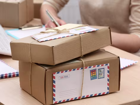 How To Manage Company Mail When Your Team Does Not Have An Office