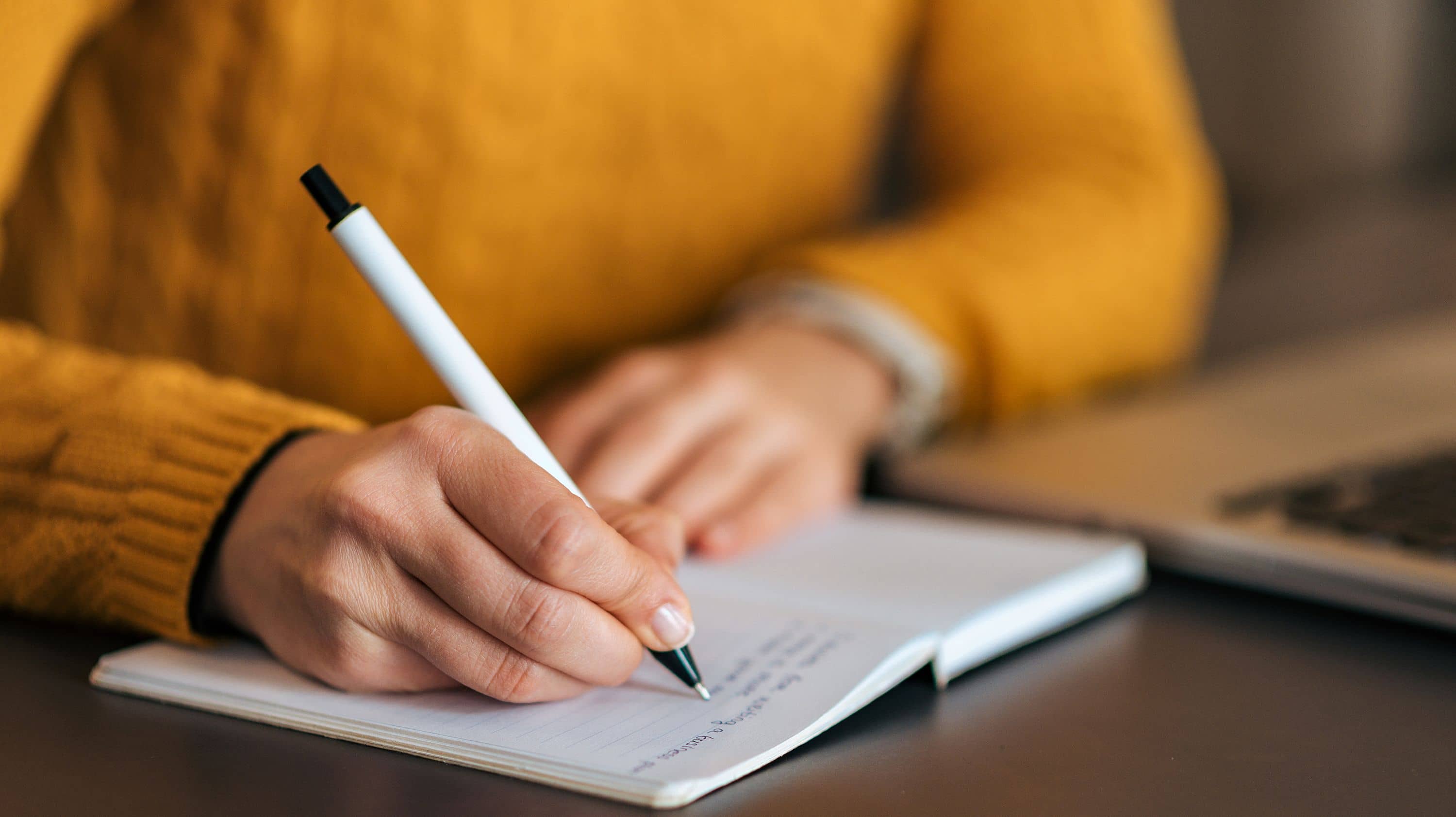 Why Do Students Look For Online Writing Services?