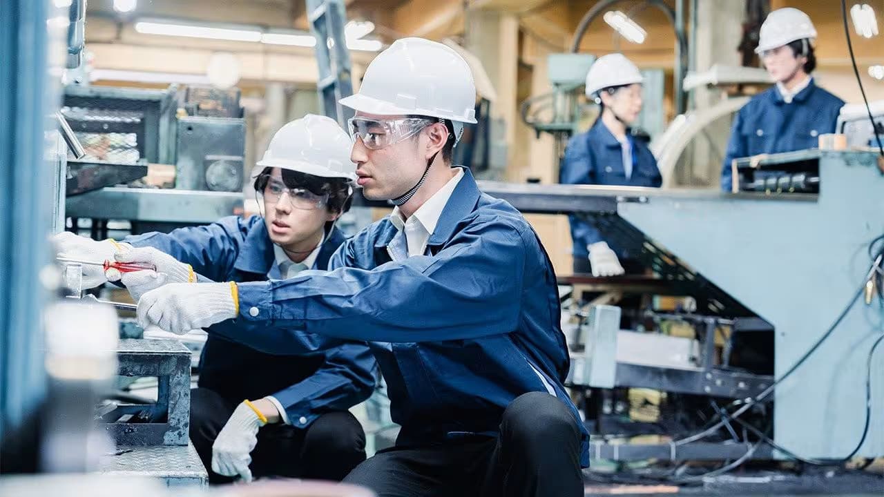 What Factors Affect Instant Loan Approval for Foreign Workers in Singapore?