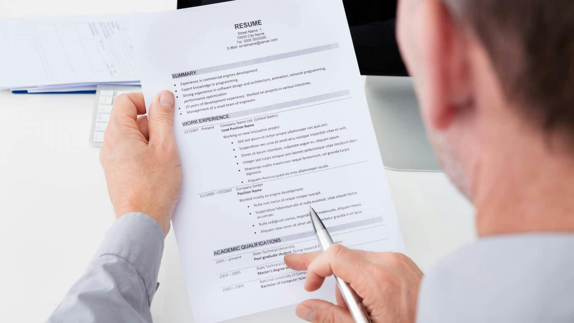 Secrets of Writing a Short And Successful Resume