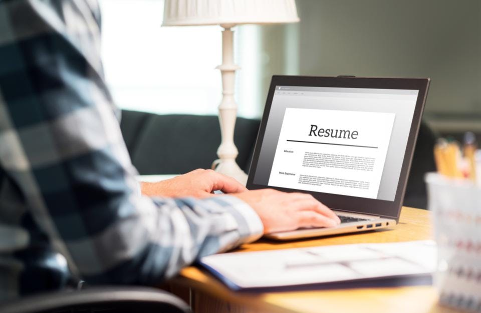 How to Create an Impressive Resume: Step-by-Step Guide for Beginners