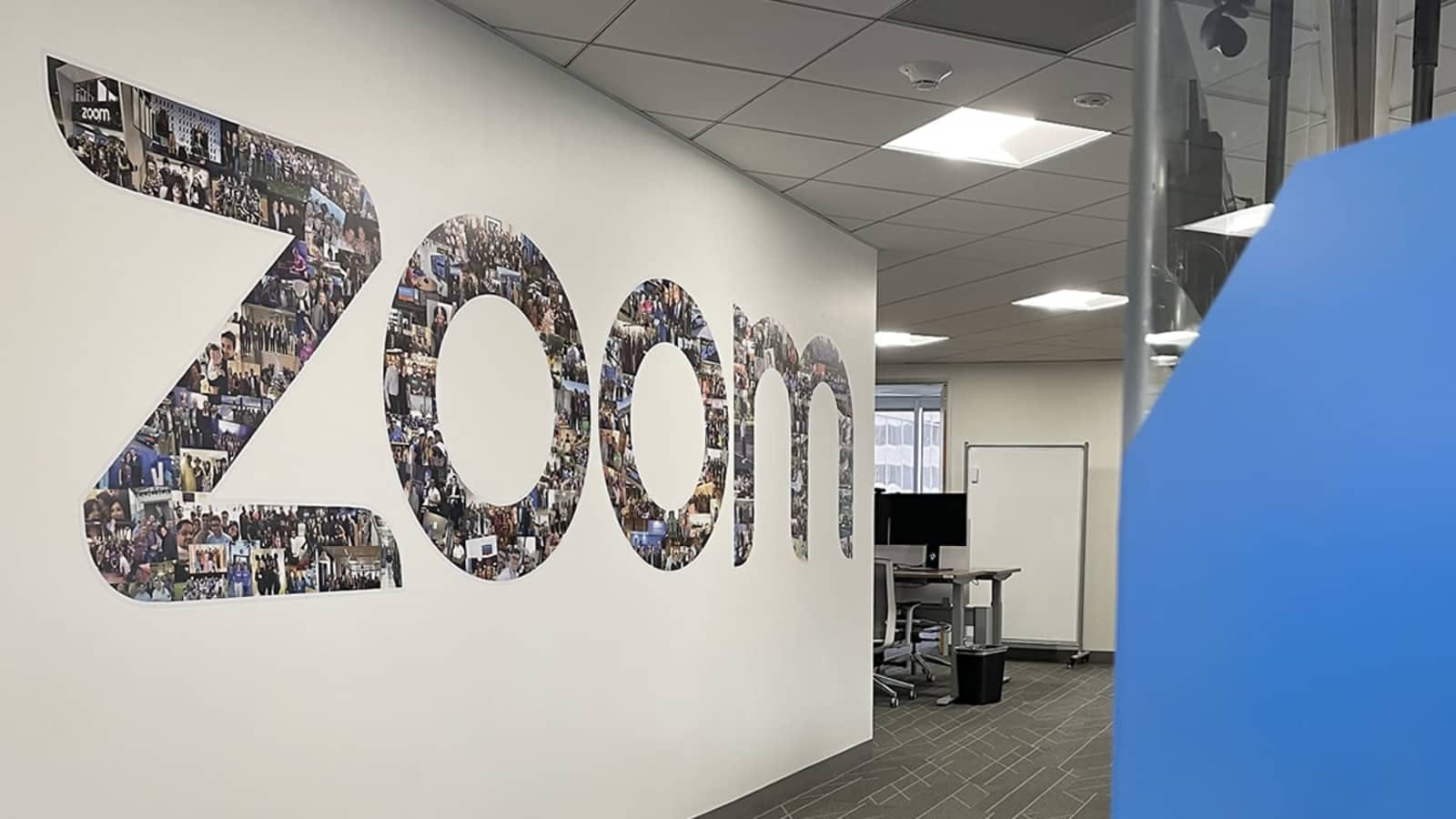 Zoom Layoffs: Analyzing the Remote Work Revolution's Impact on Tech Employment from 2020 Onward